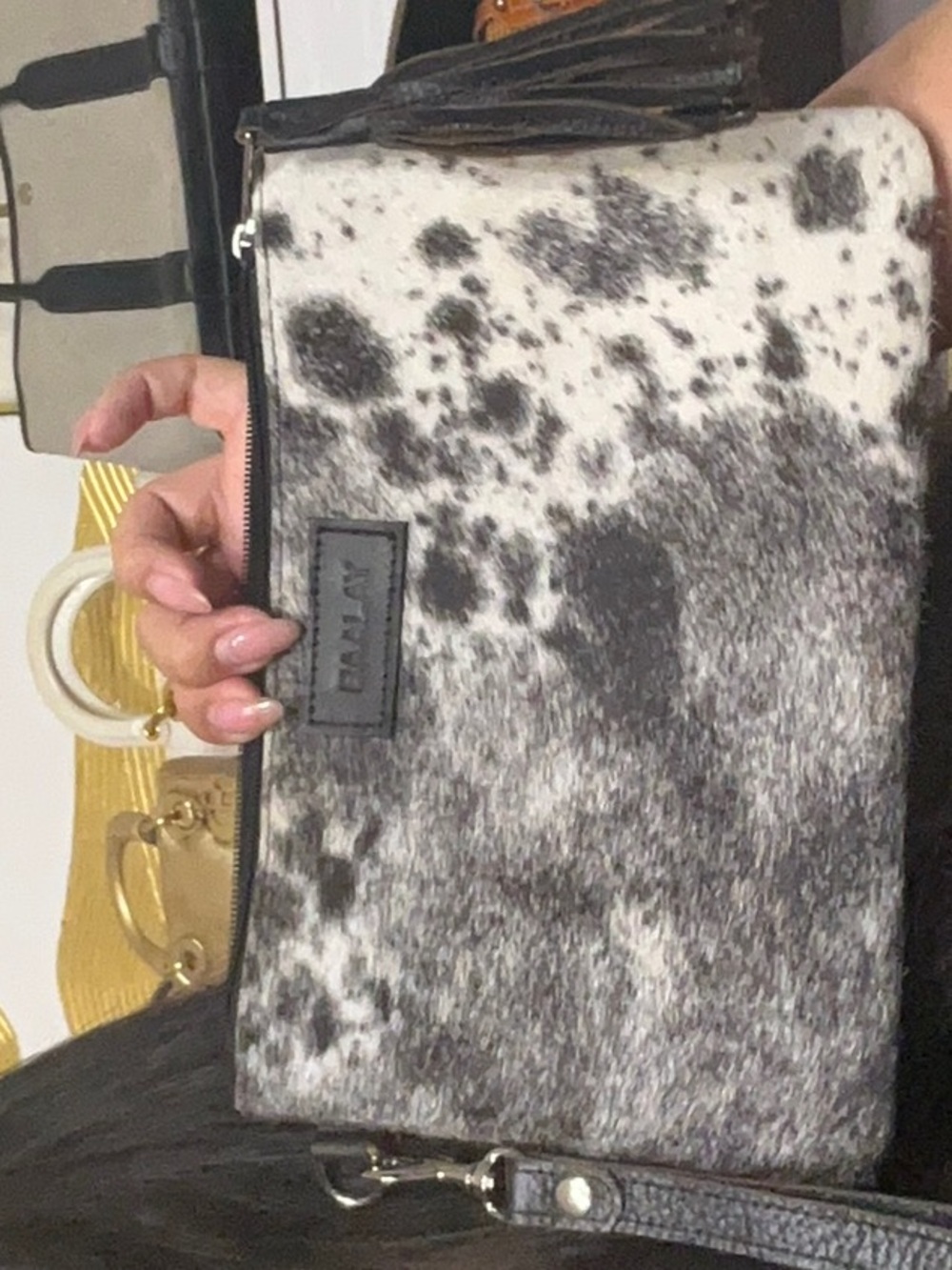 2. Pouch Real Pony Hair Sold As Is Desc In Live No Cancel/returns